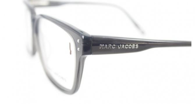 Как выбрать стильные очки Mark Jacobs в интернет-магазине OMG