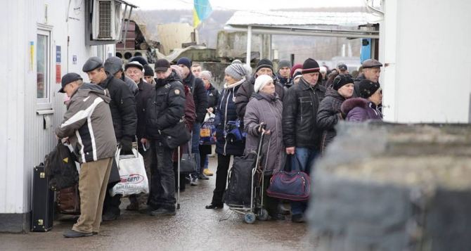 КПВВ «Станица Луганская» 31 марта будет работать в особом режиме