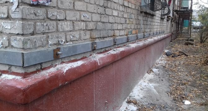 В Луганске проведут работы по усилению конструкций трех аварийных многоэтажных домов по Краснознаменной, Осипенко и Лиховида