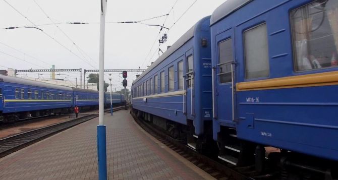 Поезд «Лисичанск-Ужгород» в 2018 году перевез самое большое количество пассажиров в Украине