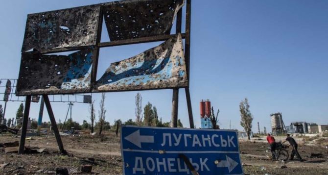 На предоставление Луганску и Донецку автономии согласны более половины жителей Украины
