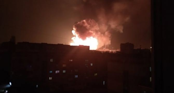 Вечером на квартале Якира прогремел сильный взрыв. 18+ Ненормативная лексика