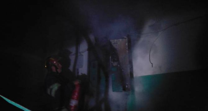 В Лисичанске за ночь произошло возгорание четырёх щитовых в четырех разных домах: ведется следствие