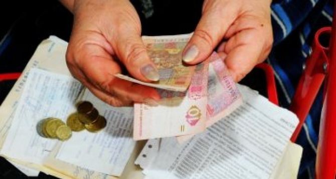 Переселенцам из Донбасса выплатят единоразовую финпомощь