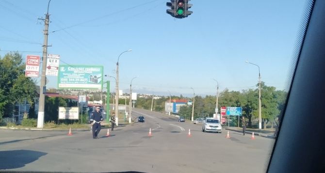 В Луганске взорван мост в районе Лесоторгового склада, — соцсети