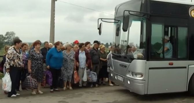 От Рубежного и Лисичанска к КПВВ «Станица Луганская» хотят пустить бесплатные комфортабельные автобусы