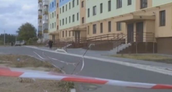 В Луганской области коррупционный скандал. 106 квартир за 100 млн гривет и общежитие на 60 комнат за миллион долларов