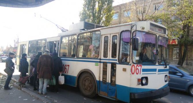 В Лисичанске ездит только один «живой» троллейбус