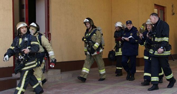 В школе № 13 из-за пожара эвакуировали 167 учащихся и 25 сотрудников