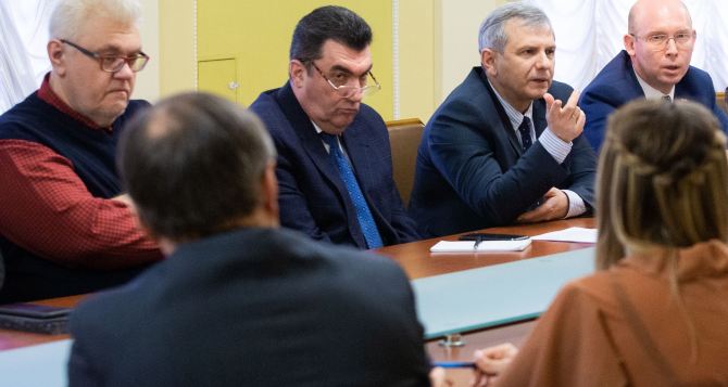 В Офисе Президента Украины обсудили новую методику по Донбассу