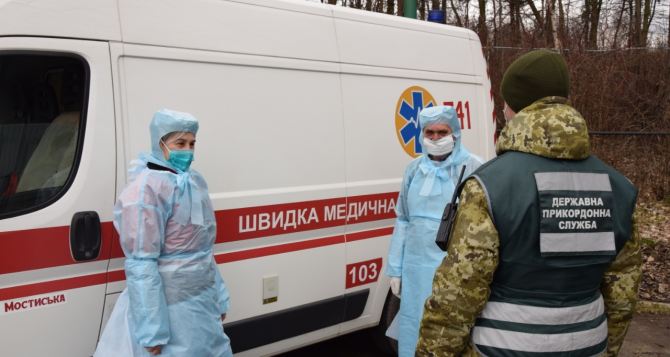 Всех медработников В Украине будут тестировать на коронавирус