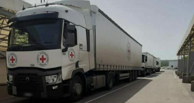 Красный Крест направил в Донецк гуманитарный груз