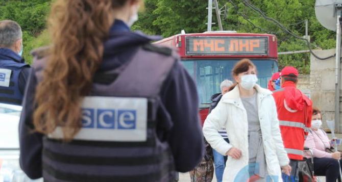 В Луганске рассказали, кого будут пропускать через КПВВ до окончания карантина