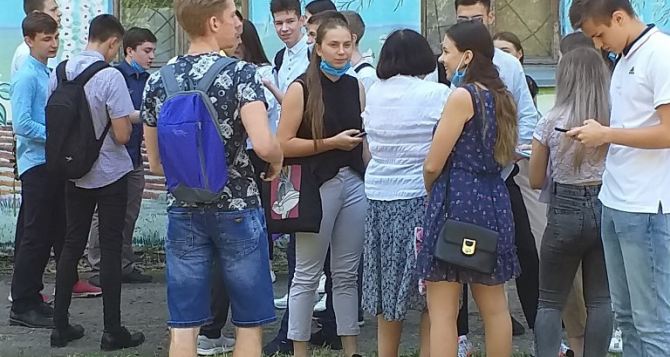 ВНО по украинскому языку и литературе стартовало в Луганской области