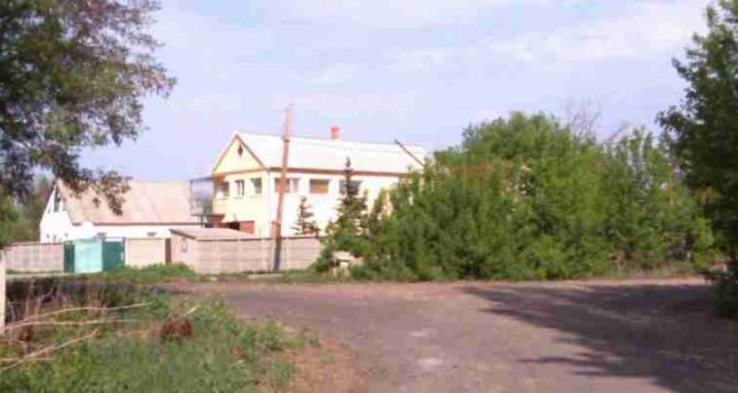 Пригород Луганска остался без газа минимум на сутки