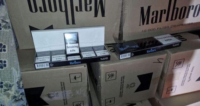 Изъяли у контрабандиста 14 тысяч пачек сигарет на сумму 420 тыс. рублей и автомобиль за 600 тыс. ФОТО