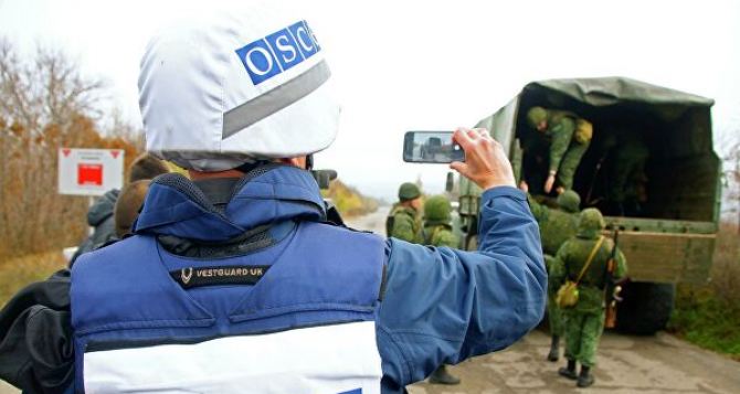 Спикер украинской делегации в ТКГ опроверг заявление командующего ООС об утвержденных участках разведения войск