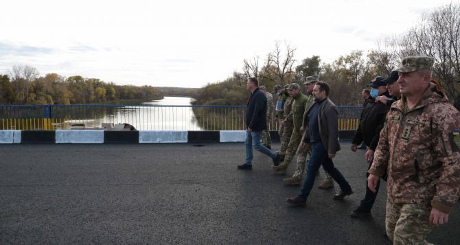 Киев и Луганск не согласовали правила пересечения нейтральной зоны в районе моста у г. Счастье