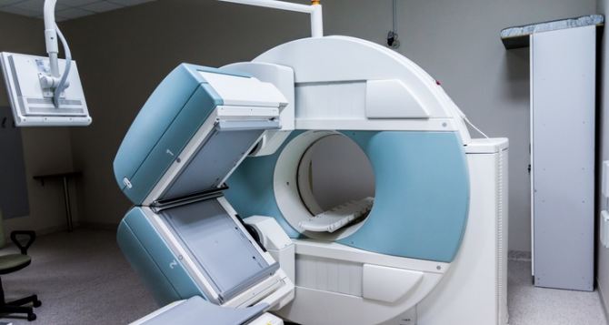 Сканер для МРТ и лекарства для людей с хроническими заболеваниями доставили в Луганск из России