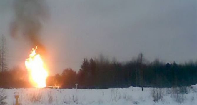 Под Луганском ночью взорвался газопровод высокого давления