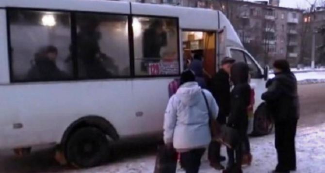 Луганчане назвали самый проблемный автобусный маршрут в городе