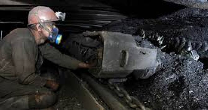 В Луганске рассказали сколько угля добыли и куда он делся