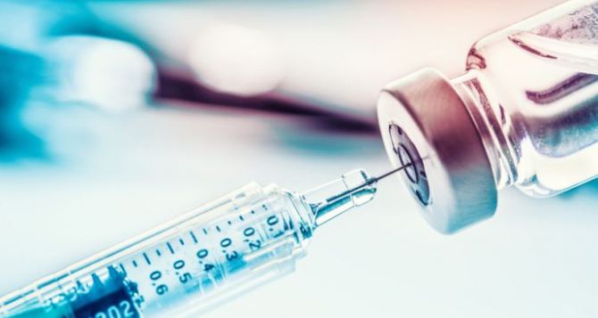 Проведение вакцинации в Украине