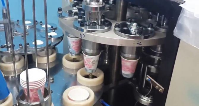 В Луганске запустили производство бумажных стаканчиков для кофе