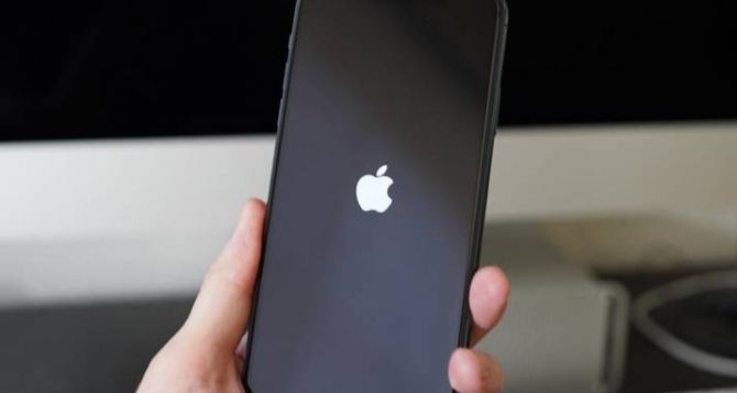 Новый Iphone анонсировали в Apple