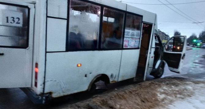 На городские маршруты Луганска ежедневно выходит около 400 автобусов. А нужно в три раза больше, — Пилавов