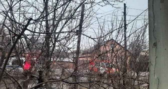 В Луганске в окно дома на улице Рудя бросили гранату