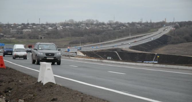 Луганске будет частично перекрыто движение транспорта 11 апреля