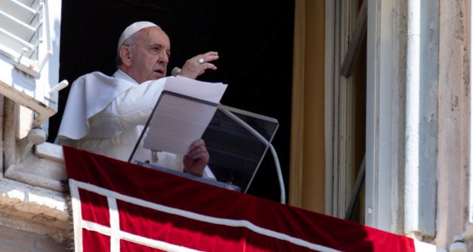 Папа Римский помолился о жителях Донбасса
