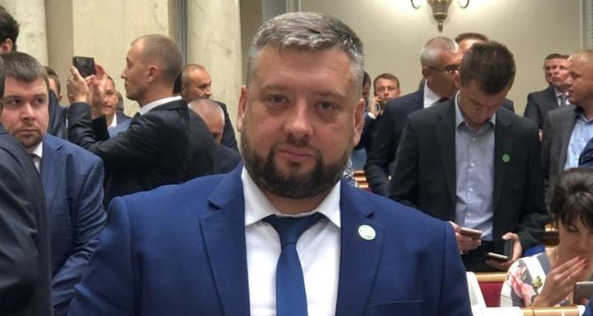 Депутат из Луганска инициировал закон об освобождении жителей ОРДЛО от штрафов за выезд через РФ
