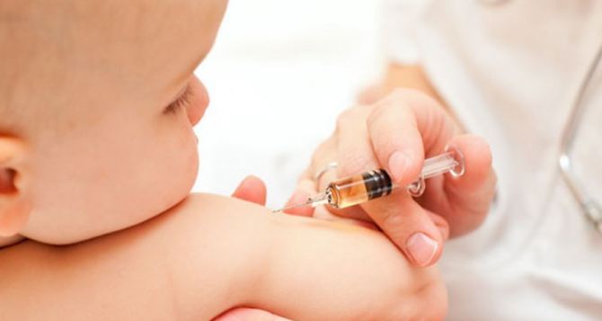 Зачем делать прививки для детей