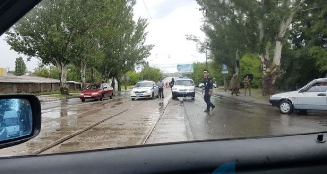 В Луганске комиссия по чрезвычайным ситуациям срочно запретила эксплуатировать путепровод возле парка 1 мая, пострадавший от взрыва газа