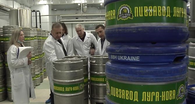 В Луганске увеличили производство пива на 22%, а производство сигарет на 56%