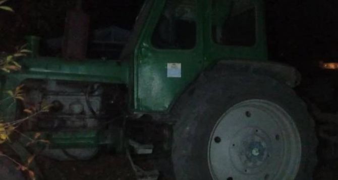Трактор сбил пенсионерку в центре города