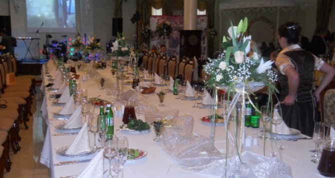 Один из сыновей Леонида Пасечника отпраздновал свадьбу в лучшем ресторане Луганска. ФОТО