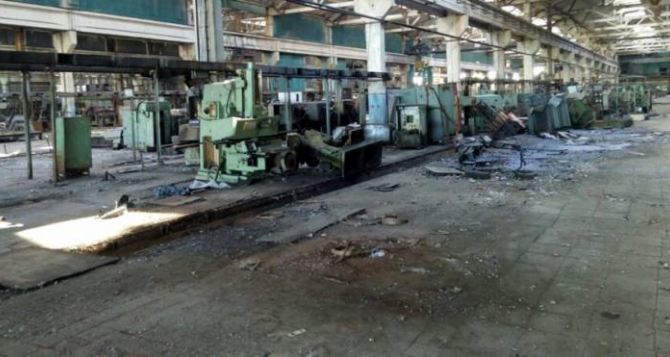 Из-за жалоб луганчан прокуратура на три месяца закрыла завод
