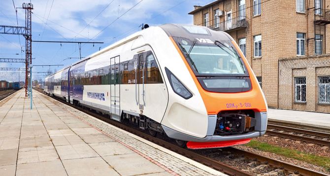 В Луганской области запустили новый поезд — экспресс