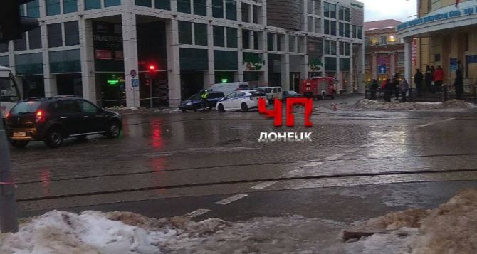 В центре Донецке заминировали три самых крупных торговых центра