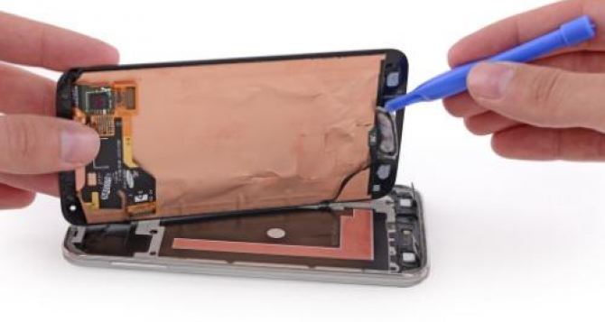 Як попередити пошкодження екрану смартфону?