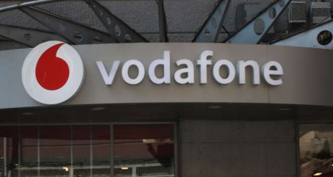 Vodafone снизил тарифы сразу в два раза