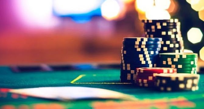 Игровые автоматы в онлайн казино: как играть в проверенные слоты на реальные деньги?