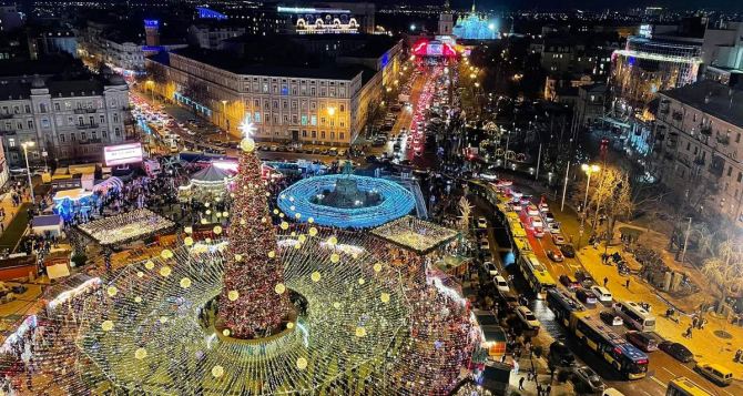 Новогодняя елка в Киеве 2023: как украсят главную елку страны