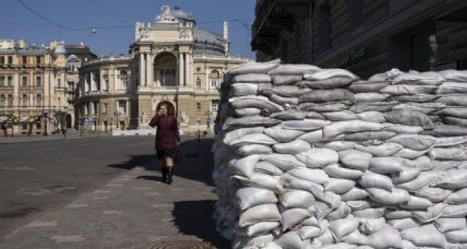 Жителей Одессы призывают покинуть город