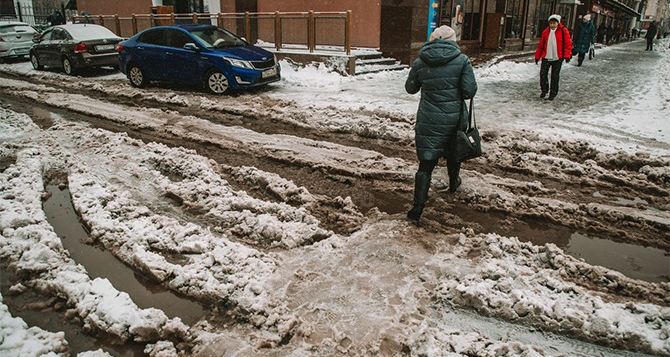 Украину атакует резкое потепление: синоптики озвучили невероятный прогноз