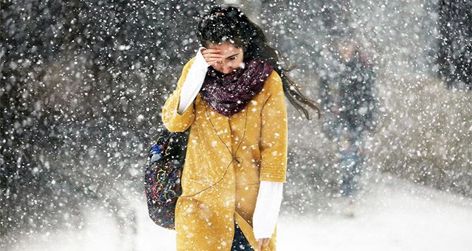 Облачно и на Западе — неприятный мокрый снег: прогноз погоды в Украине на 26 декабря