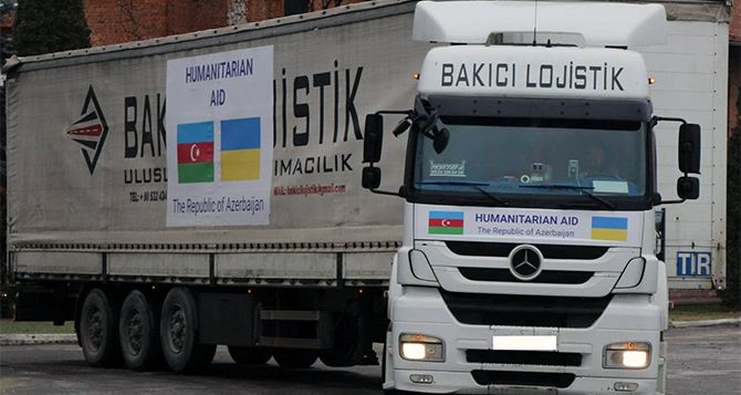 Азербайджан передал Украине 45 электростанций резервного питания
